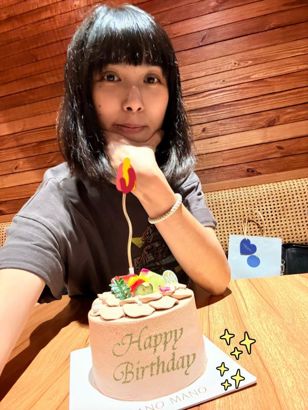 Debby 徐彩婷 Debby 徐彩婷